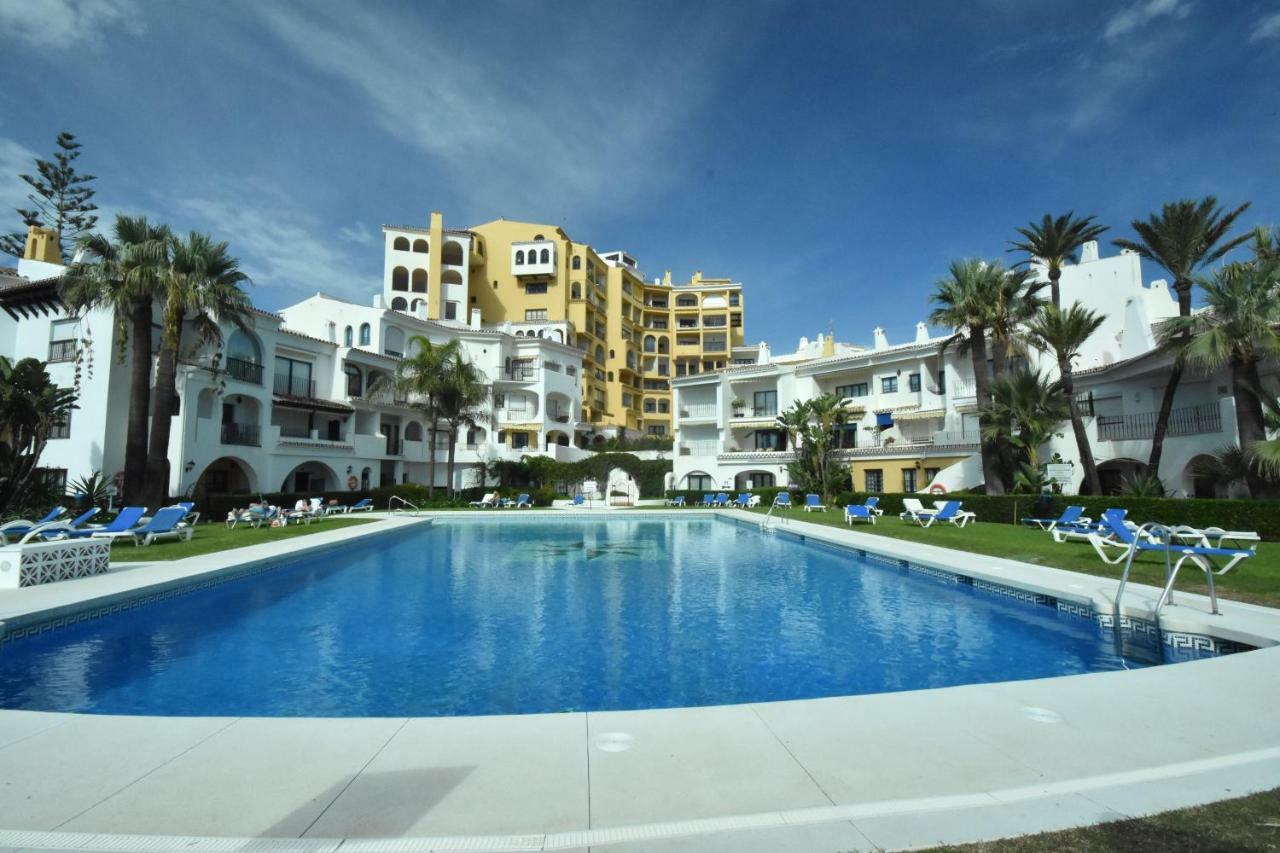 شقة Cabopino Apartament, Marbella'S Beach المظهر الخارجي الصورة